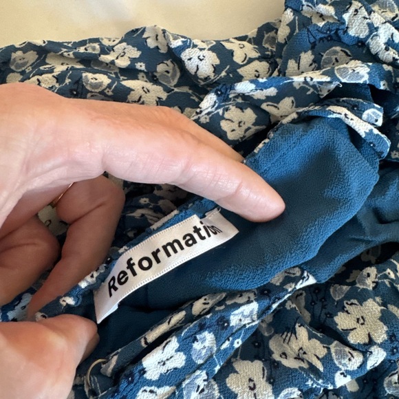 Reformation Nella Blue White Floral Spaghetti Strap Midi Dress - Picture 7 of 8